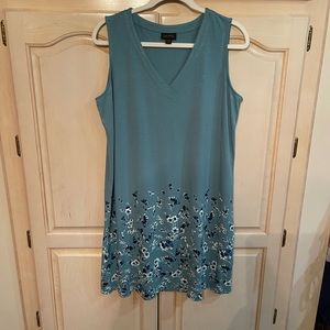 J.Jill used teal green to design this sleeveless dress. Size LP & lovely